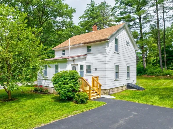 32 Hutchinson Street, Sanford, ME 04073