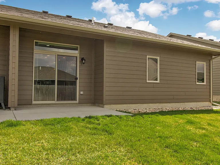 Lobelia Townhomes — Photo 1