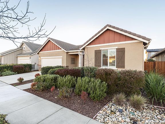 2nd image of 5839 Kittyhawk Place