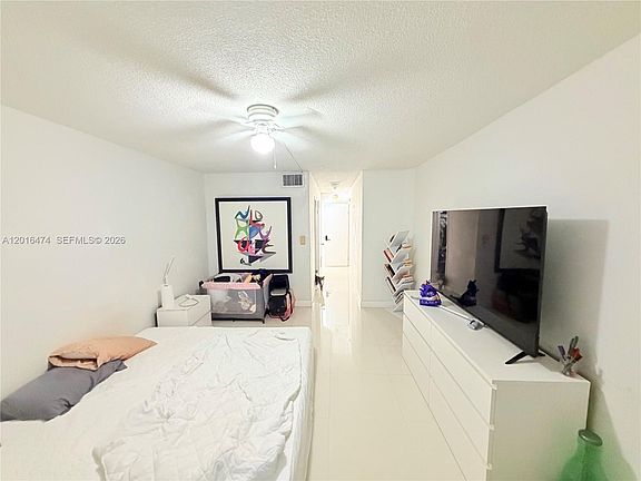 4th image of 1680 NE 191st St #1052