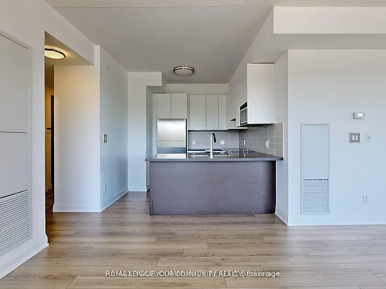 15 Water Walk Dr #312 — Photo 12