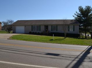 662 Mooreland Ave, Harrodsburg, KY 40330