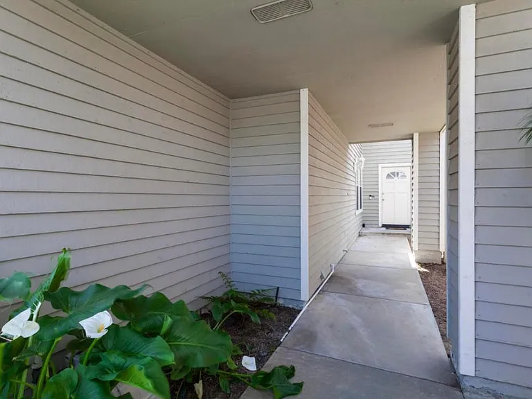 12390 Alderglen St — Photo 3