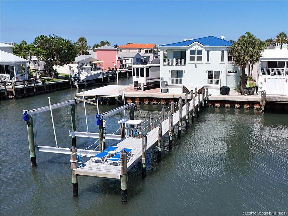 1st image of 255 Nettles Blvd