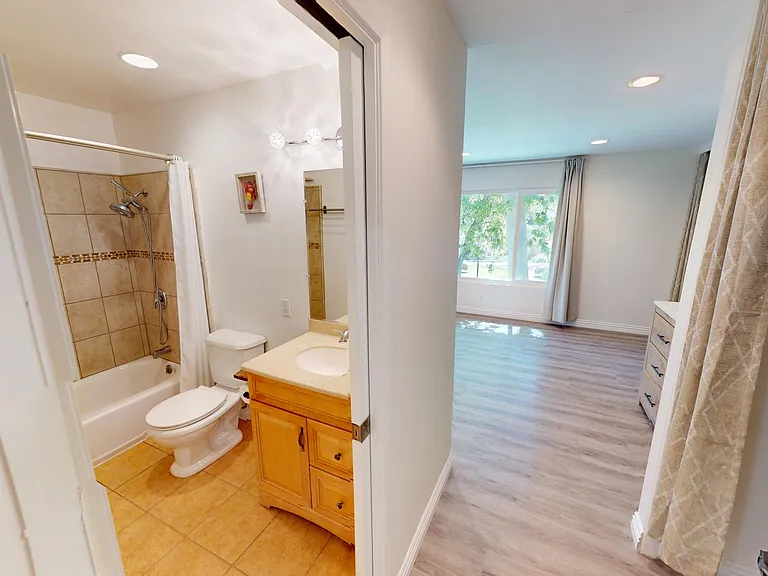 588 Rio Grande Cir — Photo 19