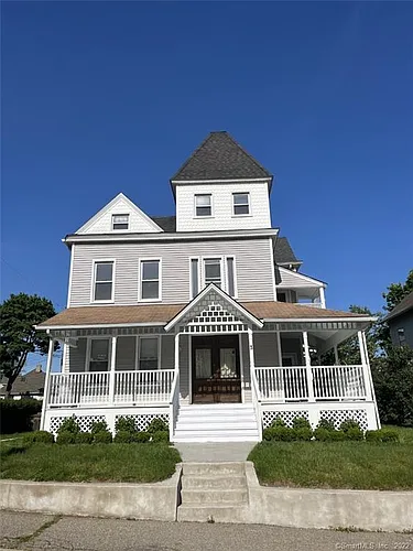 3 Betts Pl #4 Photo 1