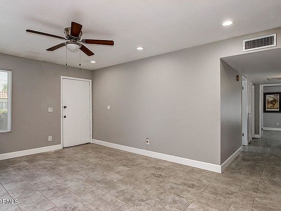 2nd image of 2132 W Glenrosa Ave Unit A85