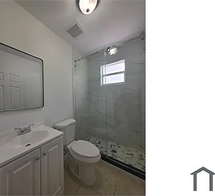 831 SW 3rd St — Photo 10