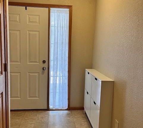 2nd image of 2635 Orchard Dr Unit 3