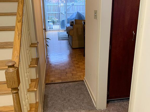 3rd image of 903 N Hamilton St APT C