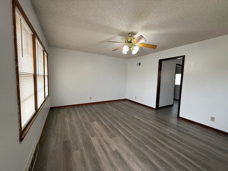 5804 E Kinkaid St #5804 — Photo 5