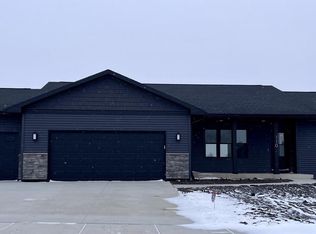 110 Windmill Ridge Road, Evansville, WI 53536