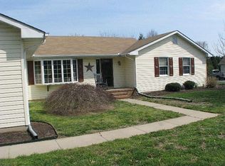 125 Dodge Dr, Smyrna, DE 19977