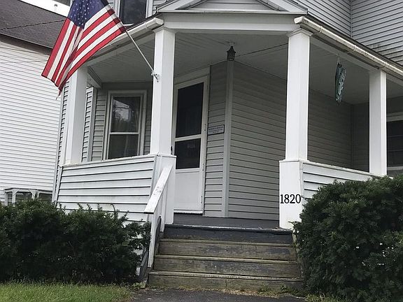 2nd image of 1820 Union St
