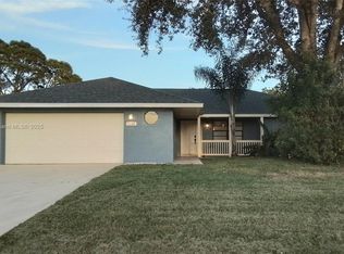 1181 SW Cynthia St, Port Saint Lucie, FL 34983
