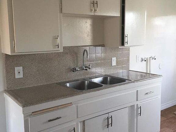 5th image of 4122 W Broadway APT F