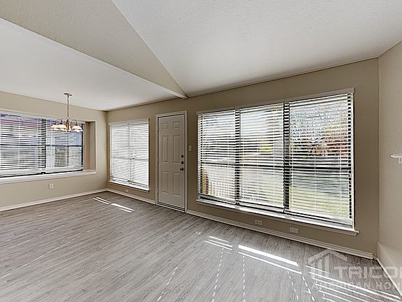 2nd image of 5035 Cabin Lake Dr