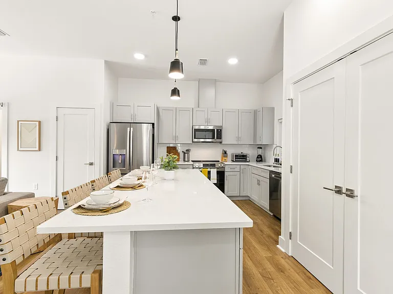 1007 S Martin Luther King Jr Blvd — Photo 27