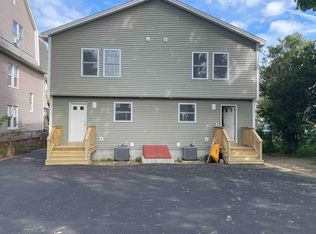 21-23 Massasoit Pl, Springfield, MA 01107