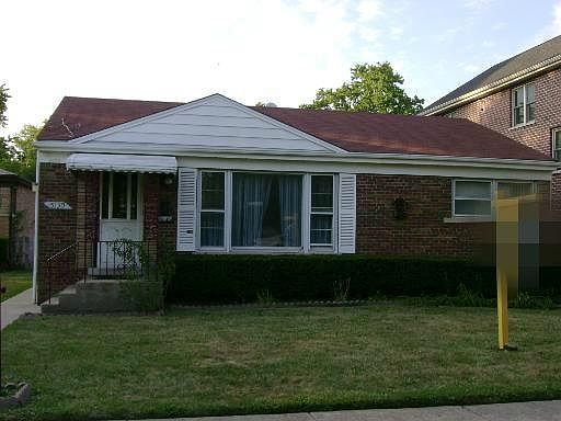 1st image of 5130 W Fargo Ave