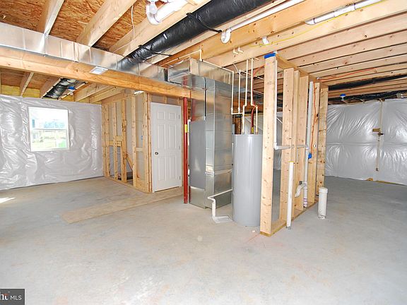 2nd image of 36 Lilleigh Ct