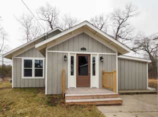 10102 Harris Dr, Portage, MI 49002