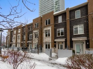 370 Square One Dr #7, Mississauga, ON
