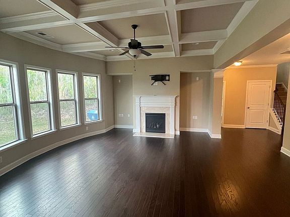 2nd image of 524 Tyne Dr