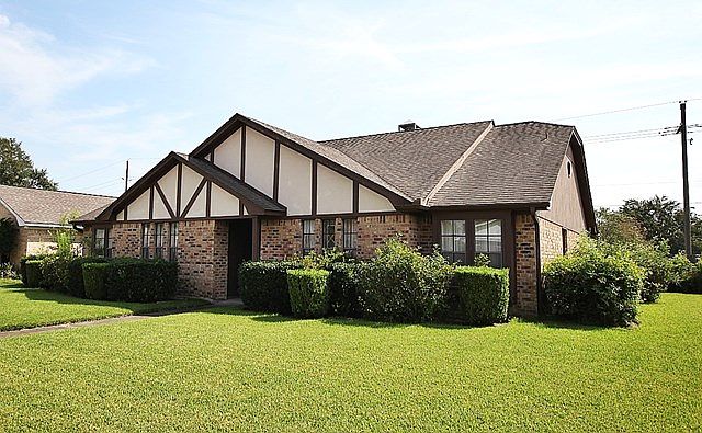 1st image of 1200 Meadowland Dr