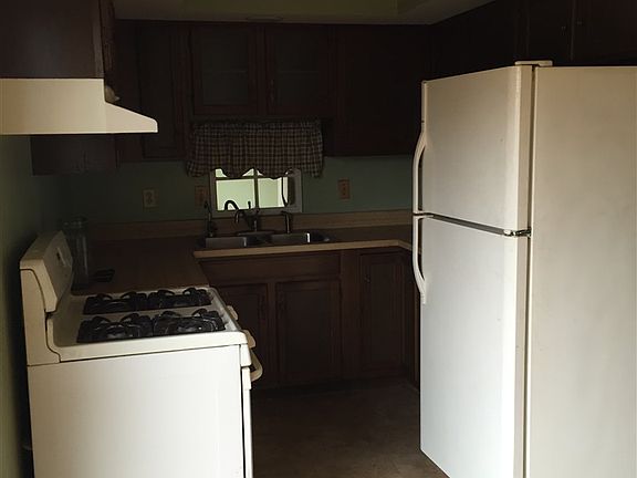 5th image of 1827 Somersworth Dr