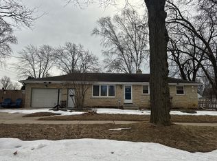 1415 S Locust St, Green Bay, WI 54304