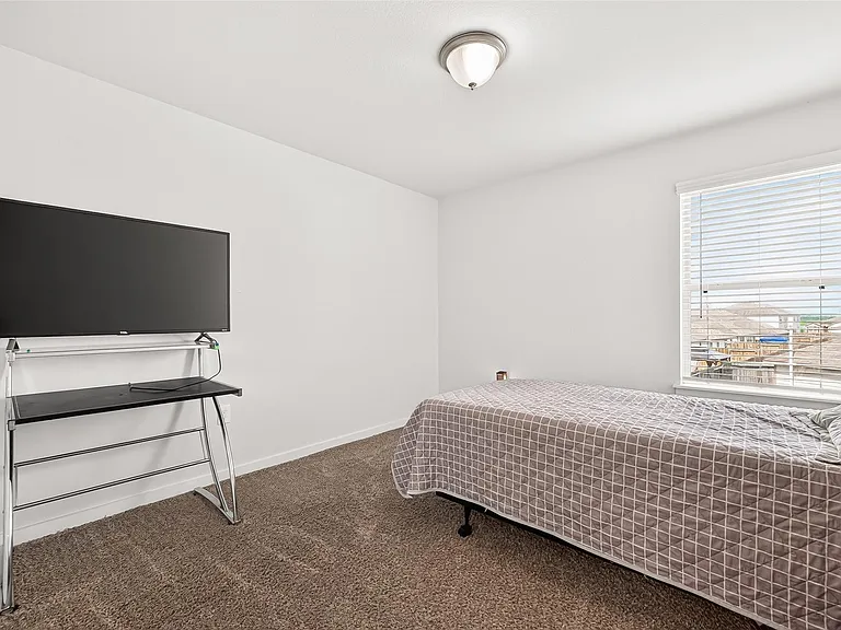 6803 Alamitos Ct — Photo 41