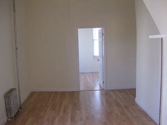 Rented by Blue Egg Realty Corp | media 24