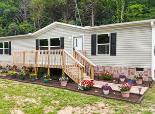 1587 Sweetwater Rd, Philadelphia, TN 37846