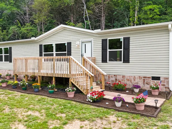 1587 Sweetwater Rd, Philadelphia, TN 37846