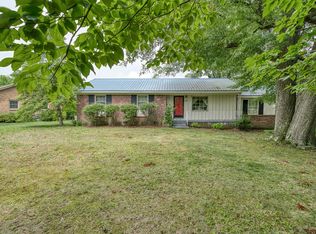 1155 Circle Dr, Cookeville, TN 38501