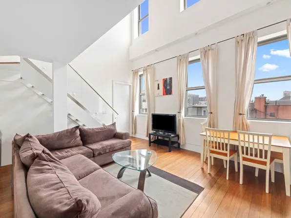 50 Bayard Street image 1 of 12