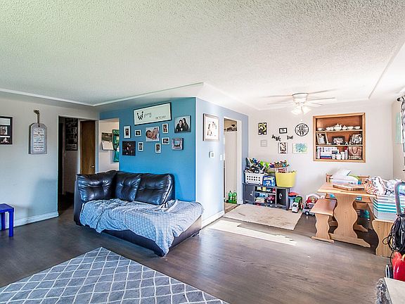 3rd image of 1108 E Garland Ave