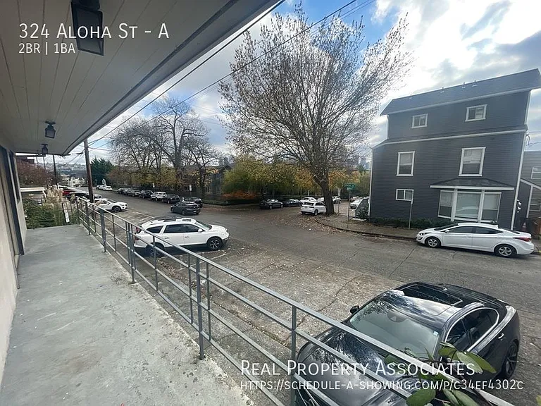 324 Aloha St #A — Photo 12