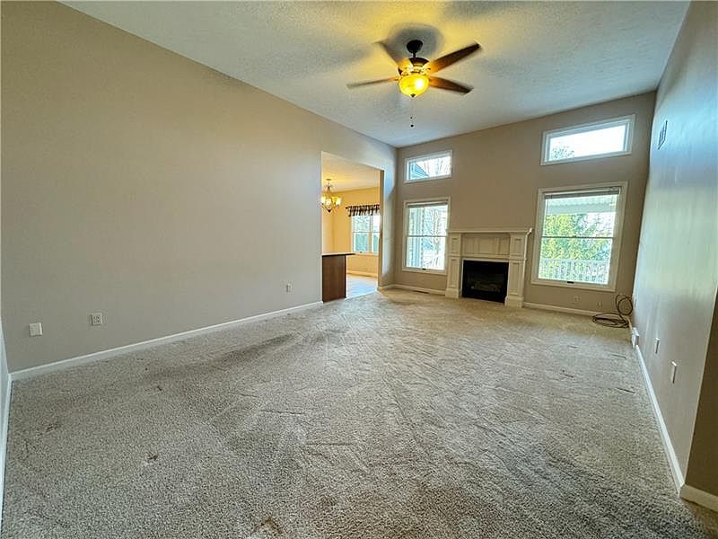 9 Manor Dr Grove City PA Zillow