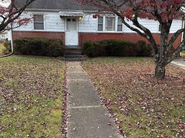 3203 Howard St, Richmond, VA 23223