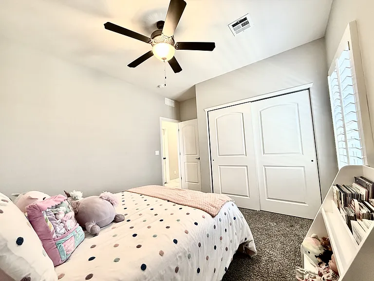 7467 Smugglers Gulch Ct — Photo 32