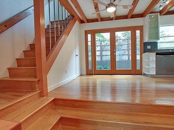 5th image of 1545 Yale St APT 4