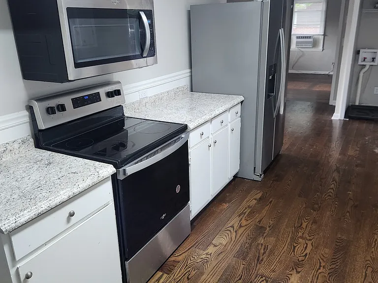 1306 White Blvd — Photo 10
