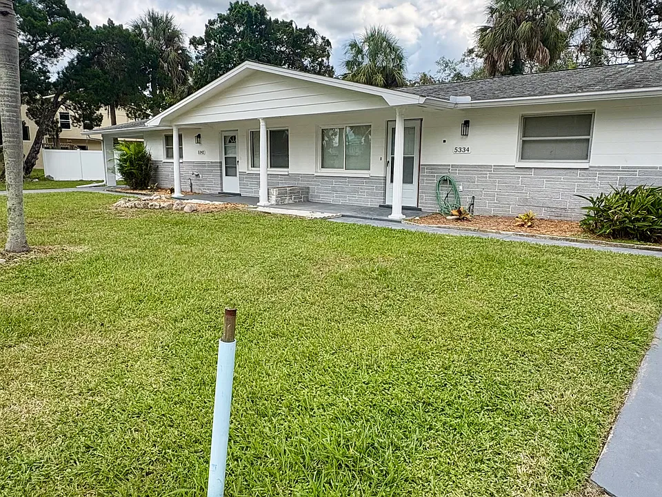 5334 Cedar Ln