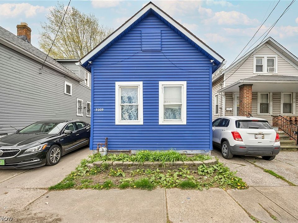 1st image of 3209 Trowbridge Ave