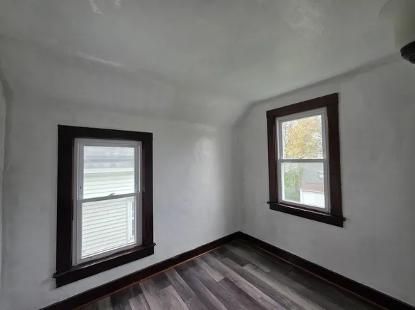 378 French St APT 2, Buffalo, NY 14211