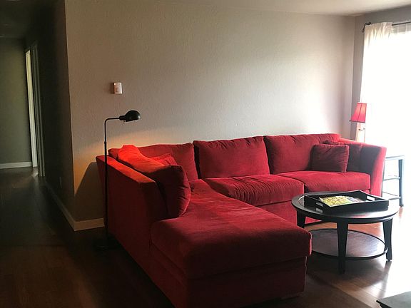 3rd image of 16817 Larch Way Unit C206