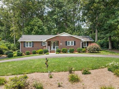 708 Finsbury Rd, Winston Salem, NC, 27104