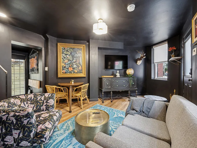 112 W Wildey St — Photo 12